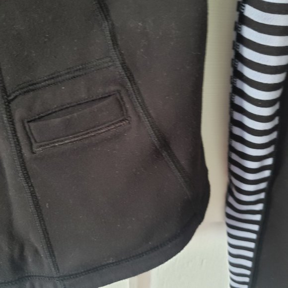 Lululemon Run U-Turn Pullover Top Pique Black Heathered Blue Size 4 - Picture 7 of 8